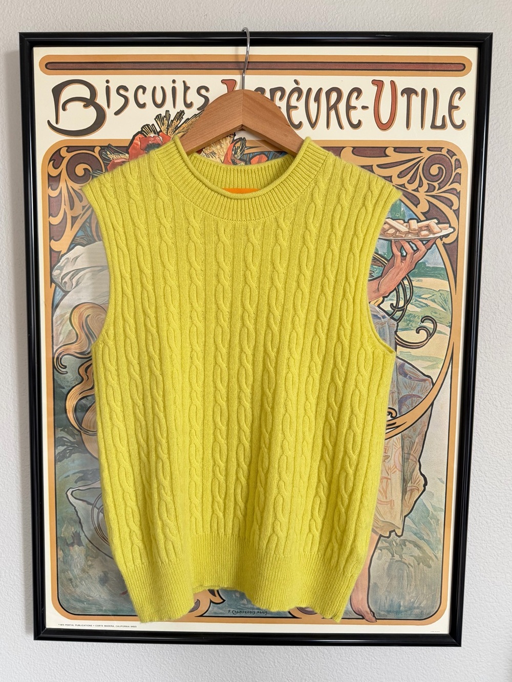 Guest In Residence Sleeveless Cashmere Cable-Knit Sweater Vest, Lemon Yellow - S